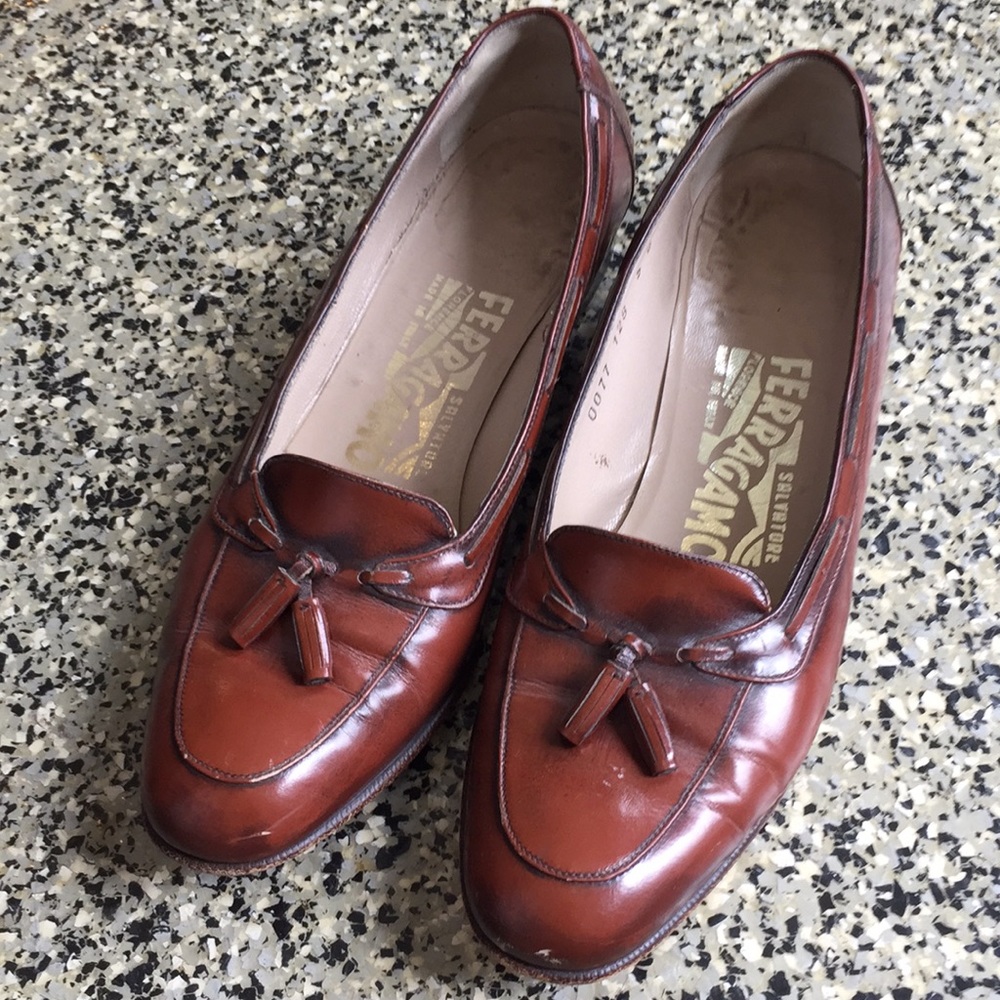 80s Ferragamo chestnut leather tassel loafers